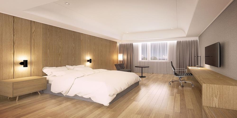 Crown Hotel Changwon