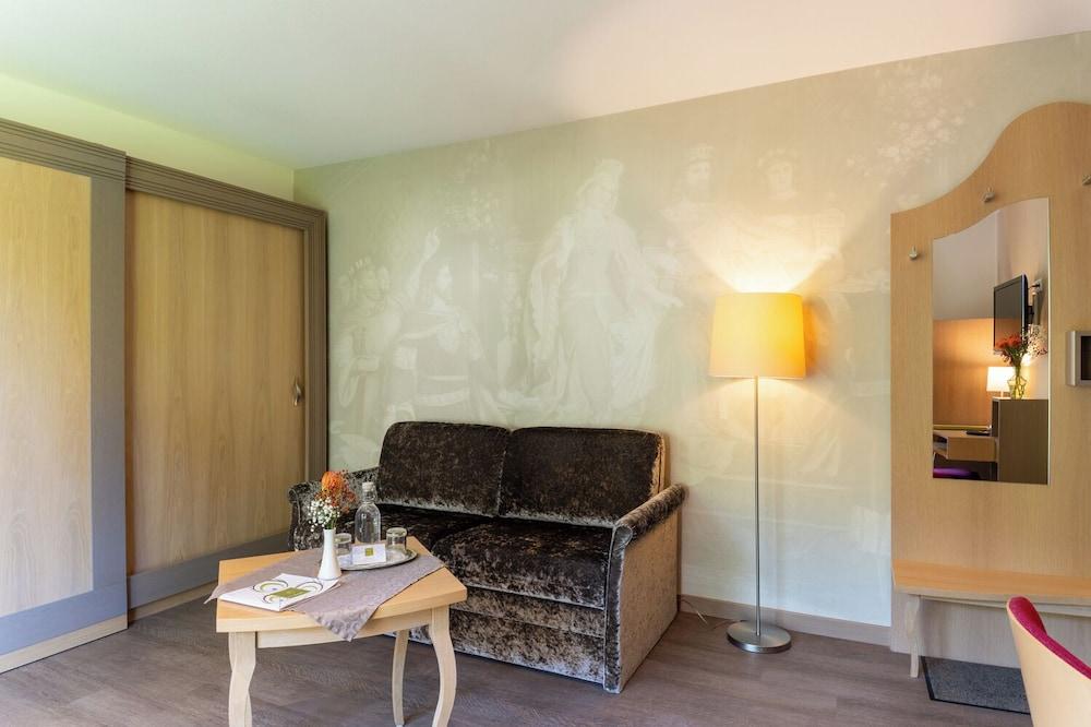 Villa Ludwig Suite Hotel & Chalet