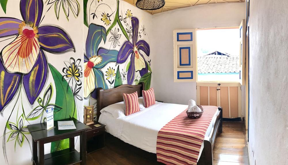 Hostal Ciudad De Segorbe - Hostel