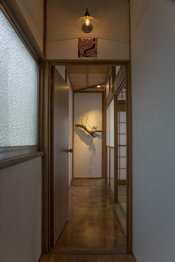 Sheena and Ippei - Hostel