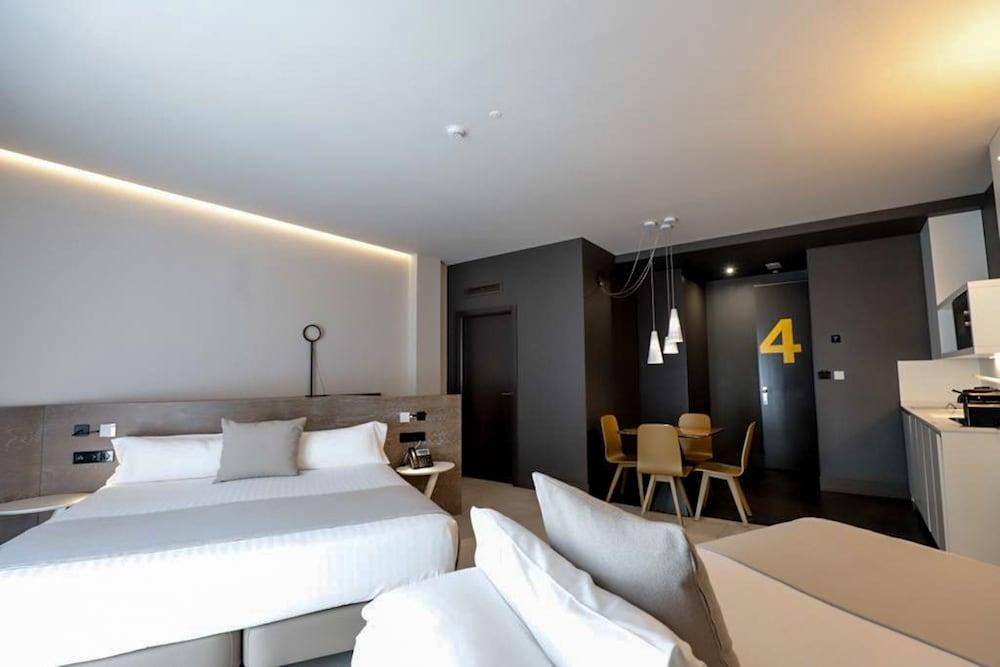 MYR Plaza Mercado & Spa