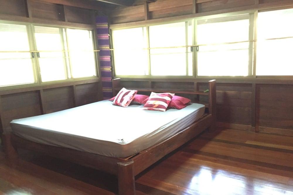 Baan Parimtarn Kanchanaburi