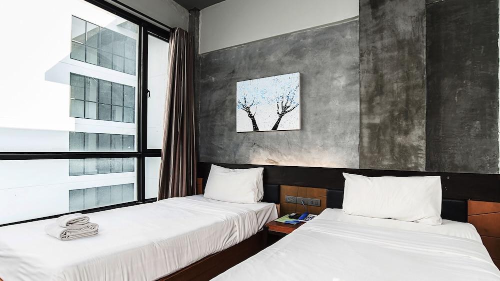 B2 Green Boutique & Budget Hotel