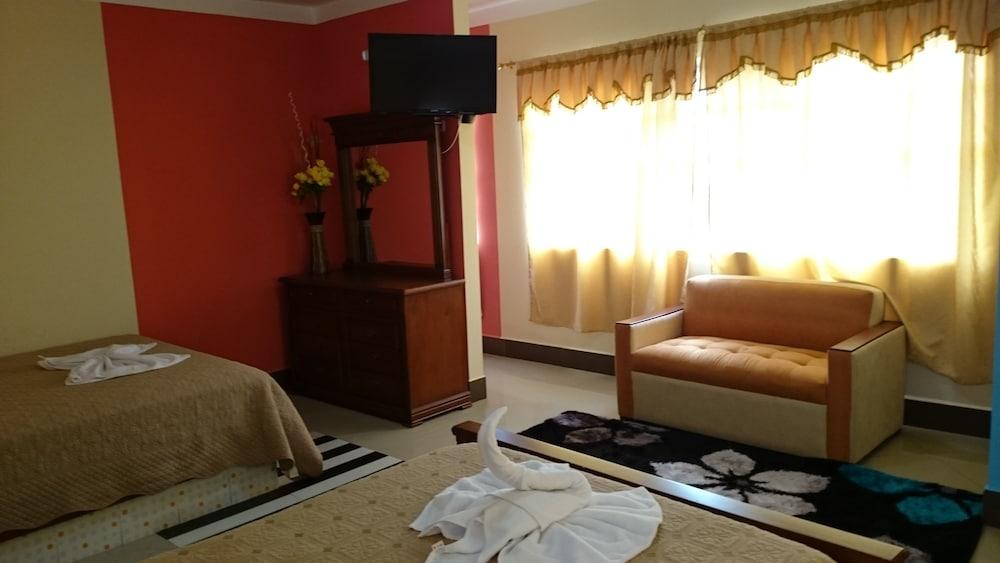 Platinum Class Hostal