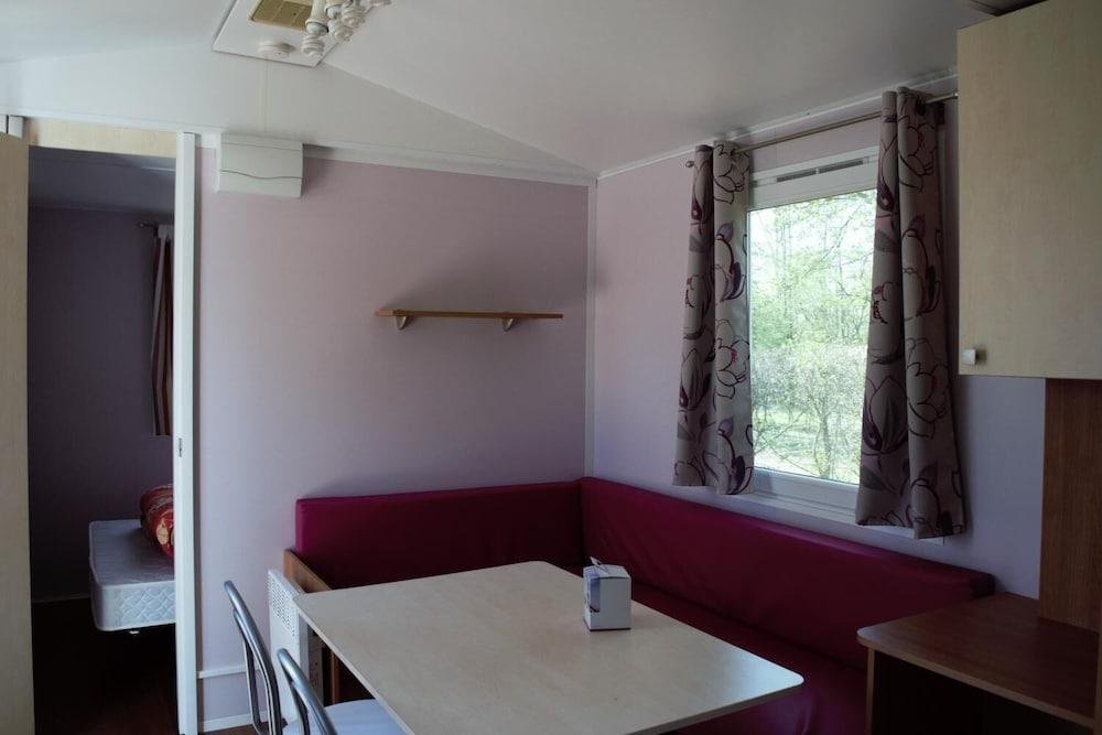 Camping de la croix d'Arles