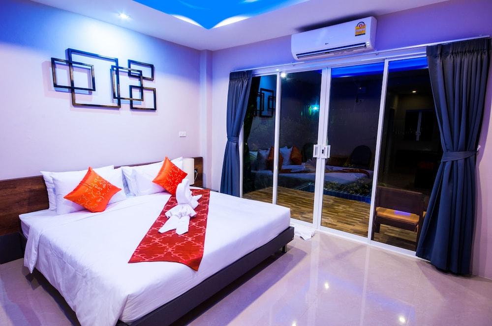 Chomphu Resort Khaolak