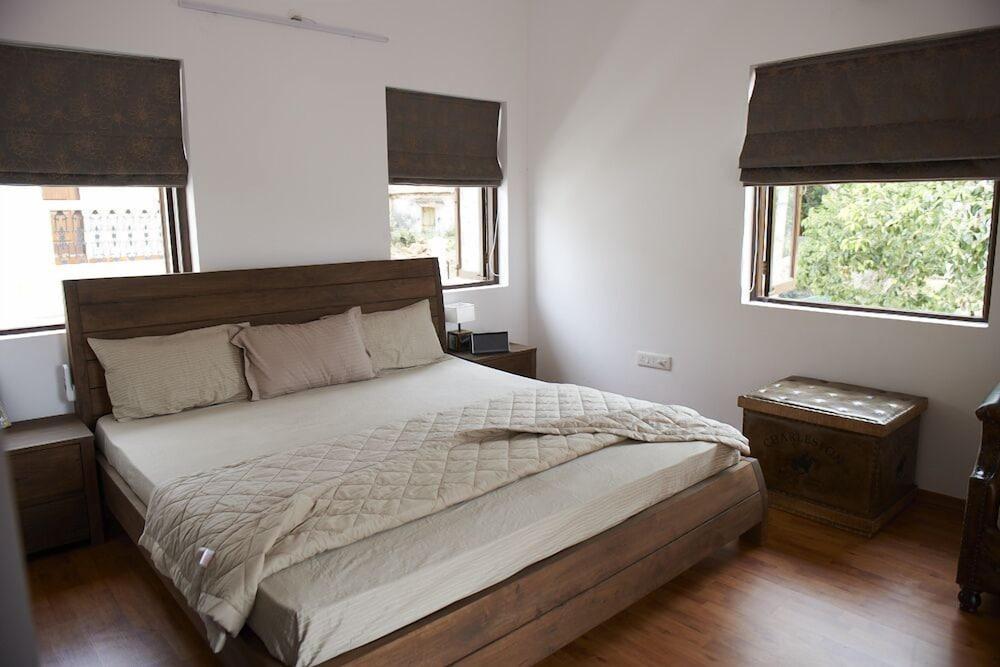 Pinto Rosario Square Resort and Spa