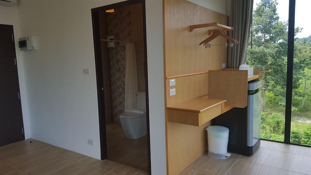 Jasmine Resort and Spa