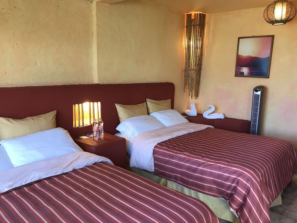 Hotel Puesta del Sol