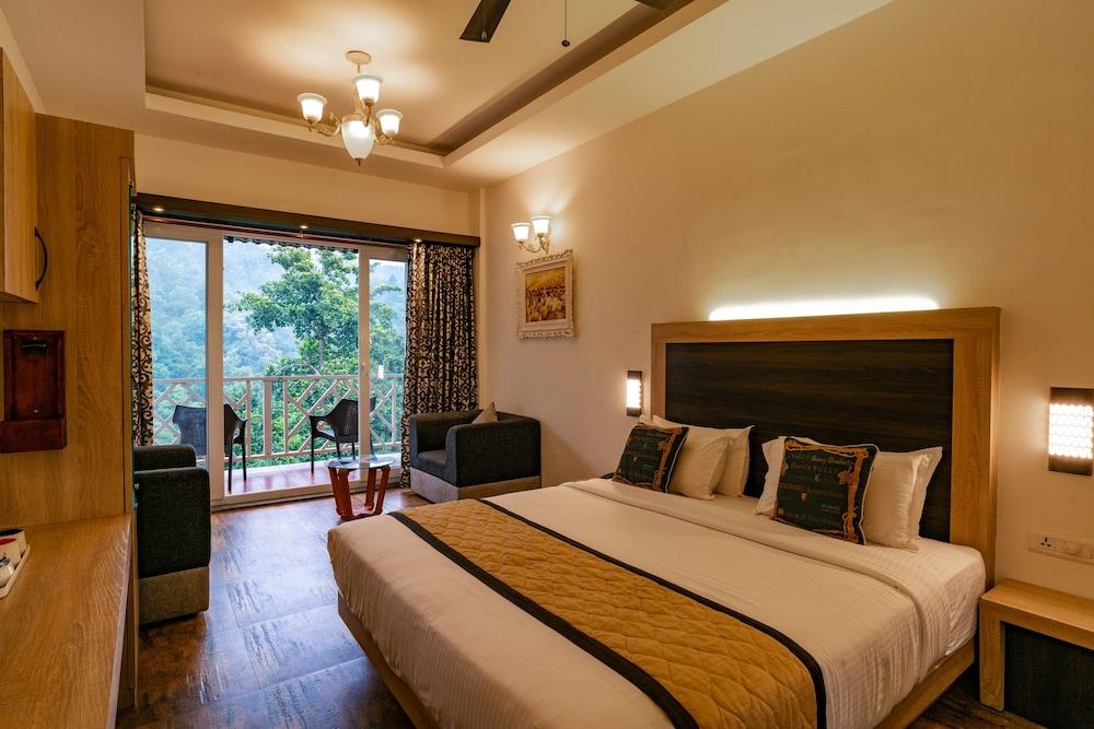 Tea Harvester Munnar