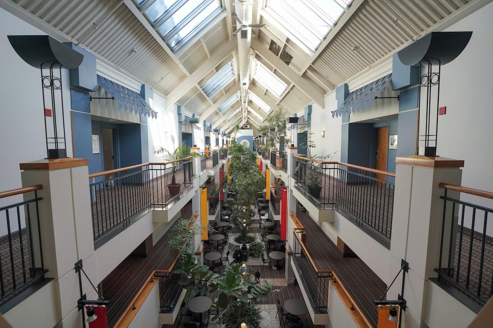 Hôtel Lindbergh par JARO