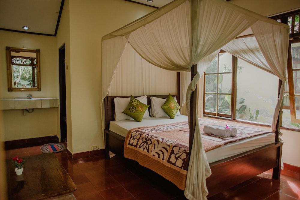 Nyoman Warta Accommodation