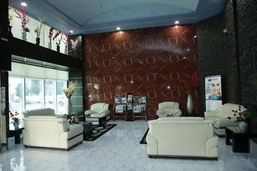 Crystal Palace Hotel