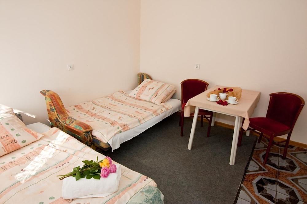 OW Gromada Pod Topolami