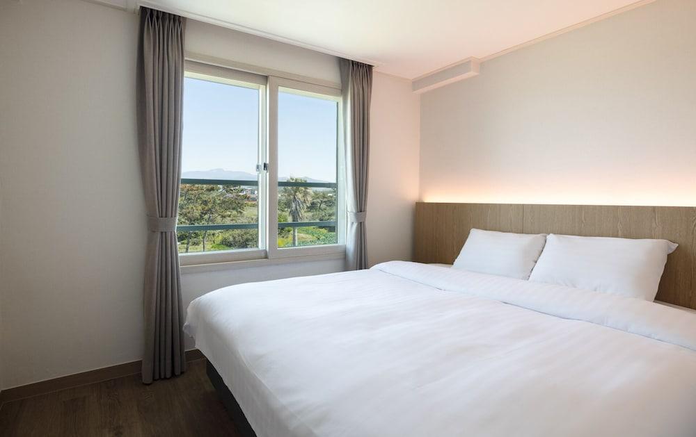 Kensington Resort Jeju Hanlim