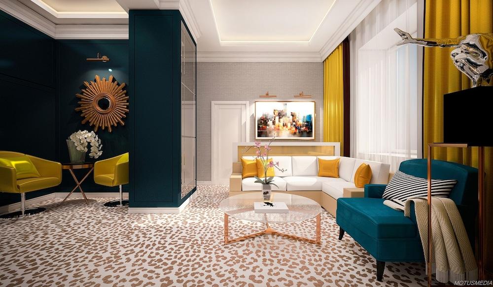 Mirax Sapphire Boutique Hotel