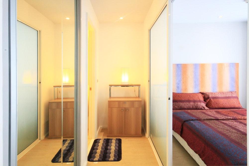 Atlantis Condo and Water Park Pattaya by the Sea