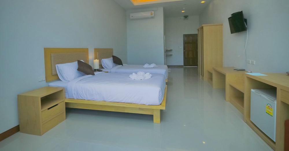 Takhun Mountain View Hotel