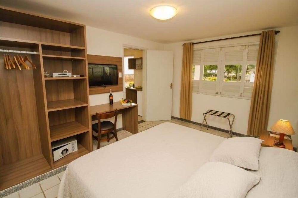 Hotel Tavares Correia