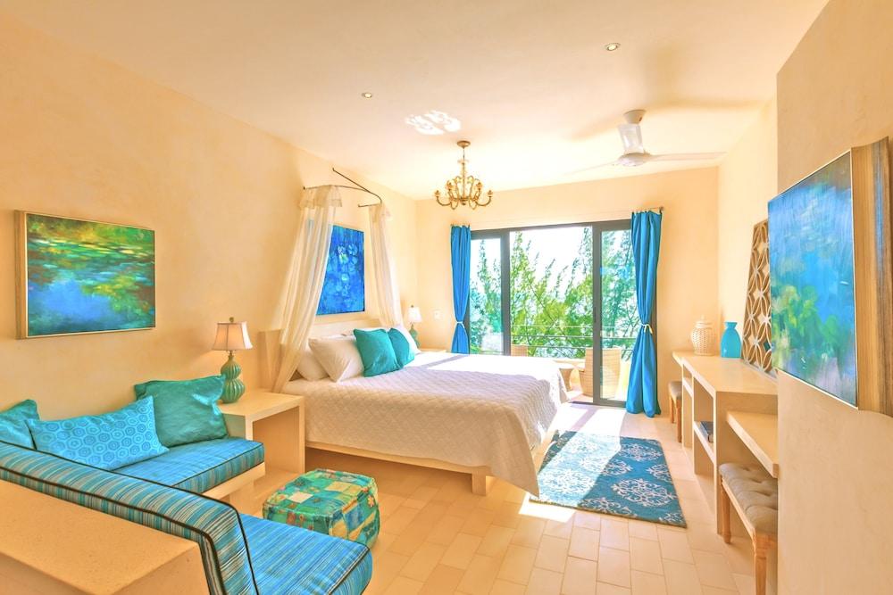 Villa Encantada by Coco B Isla