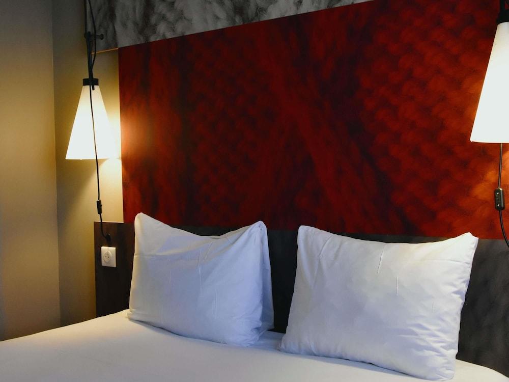 ibis Sens Hotel