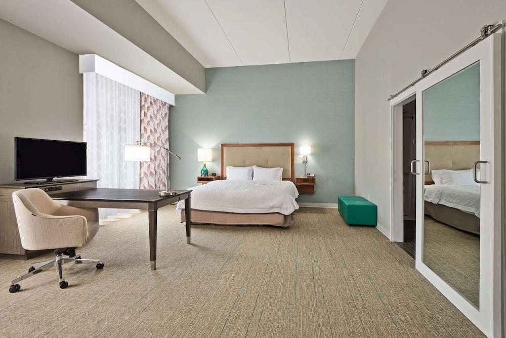Hampton Inn & Suites North Huntingdon-Irwin