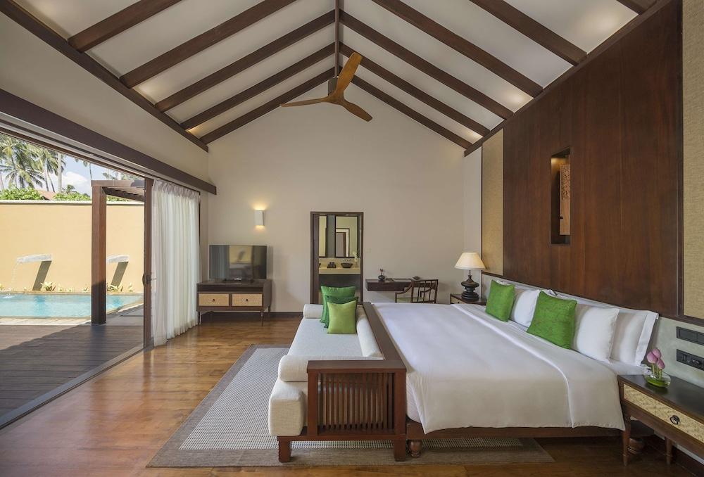 Anantara Kalutara Resort