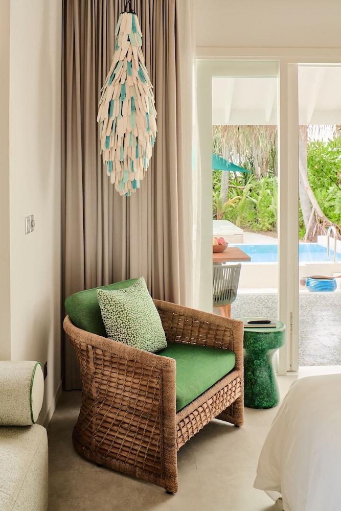 Finolhu, A Seaside Collection Resort, a Member of Design Hotels