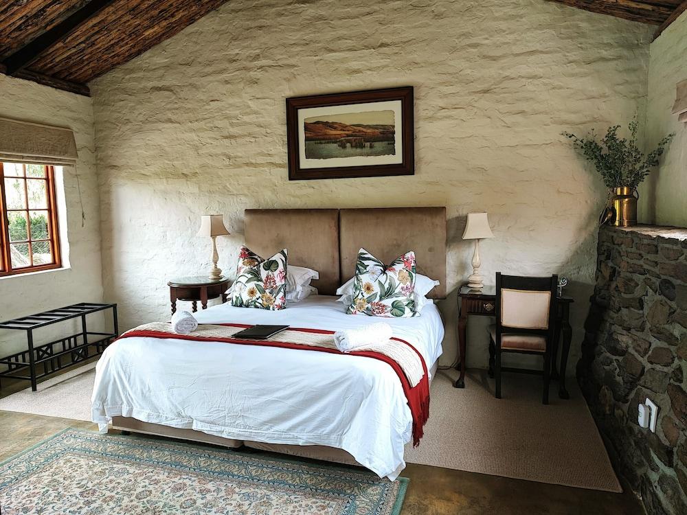 Ganora Guestfarm & Excursions