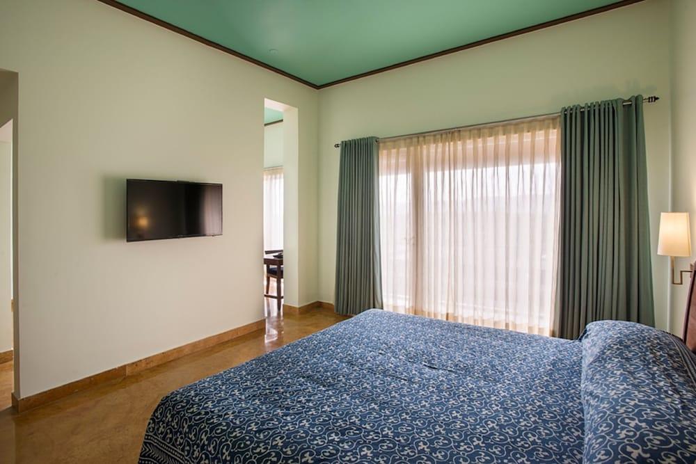 Dera Masuda Luxury Resort