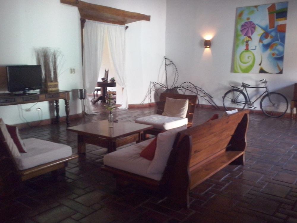 Miss Margrit's Guesthouse