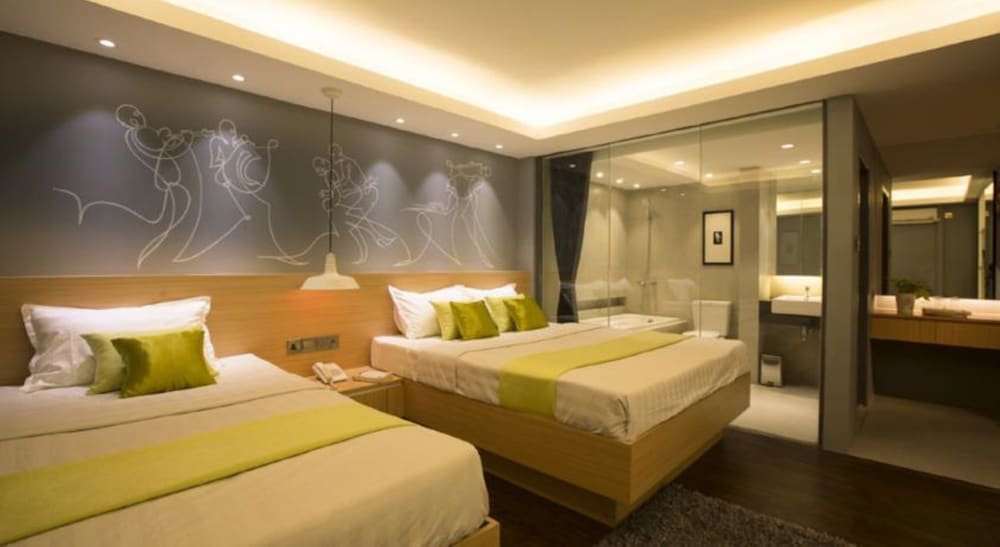 Shwe Pyi San Yar Hotel