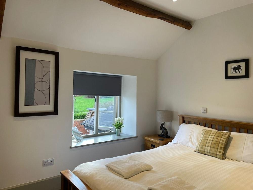 The Baiting House and Lodges