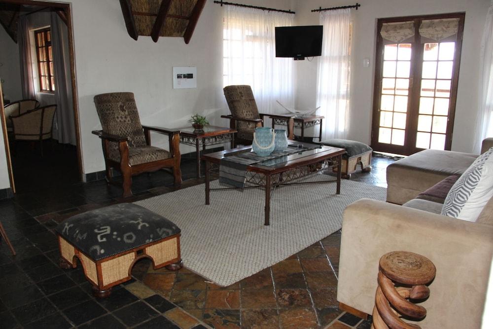Letsatsi Game Lodge