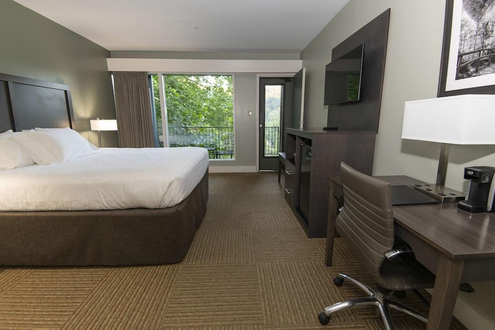 Natural Bridge State Resort Park