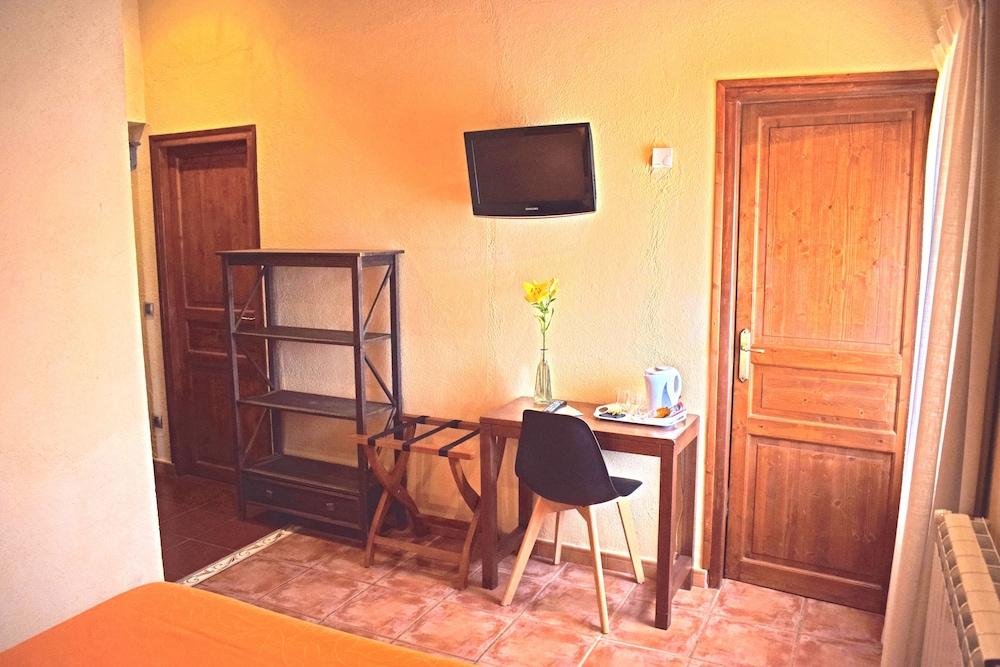 Hotel & Golf Ca La Caputxeta - Adults Only