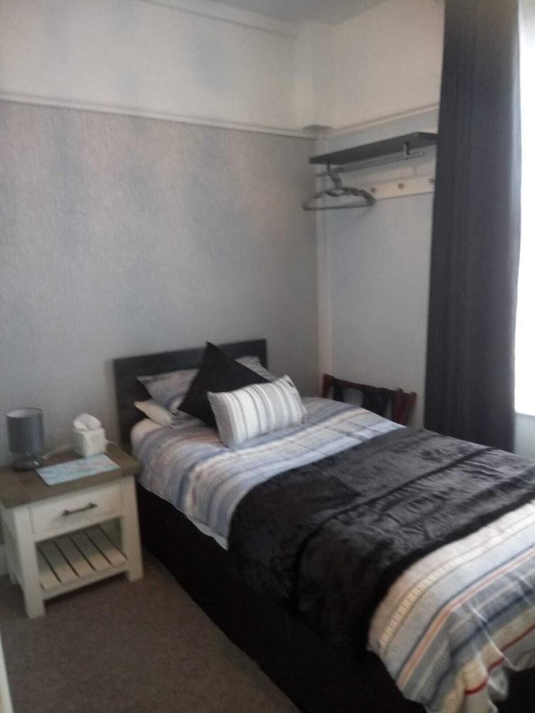 South Rising Guest House