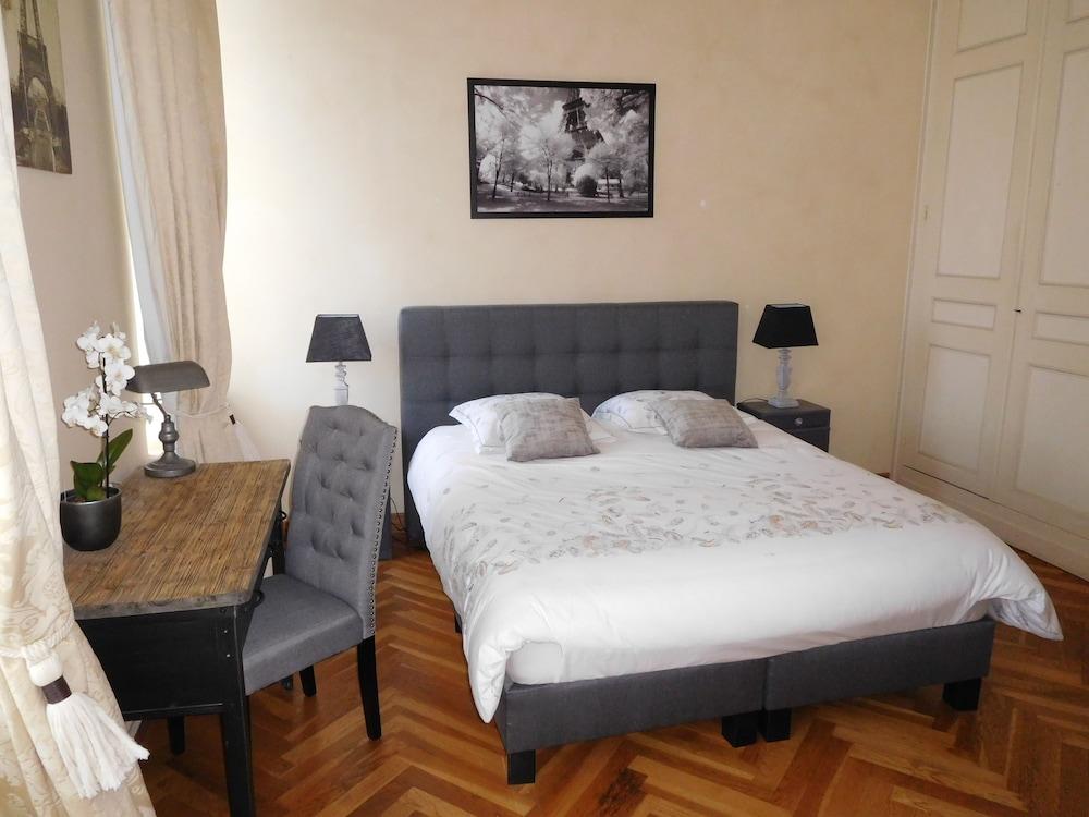 Chambres d'Hôtes Château de Courcelette