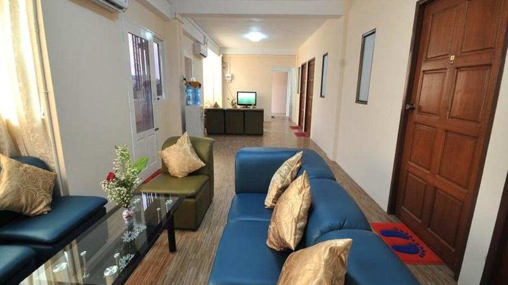 Myint Myat Guest House