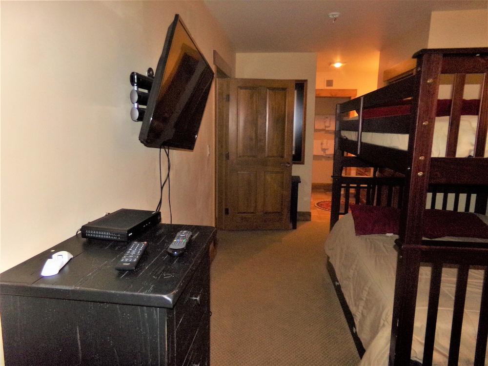 Springs 2 Bed 3 Bath Murphy