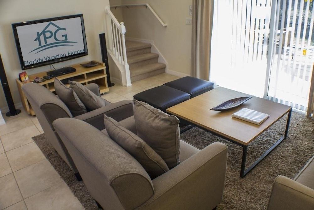 Michael's Encantada Townhouse