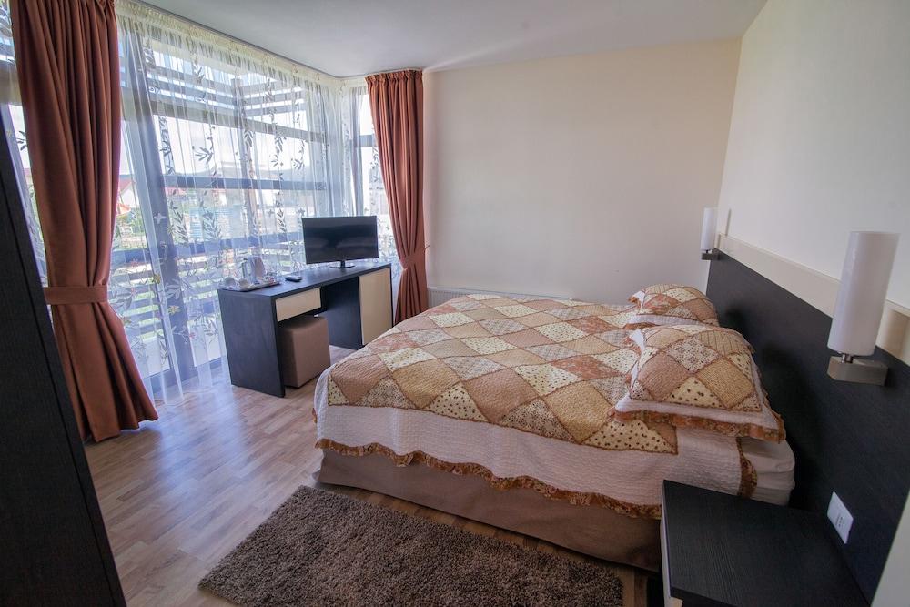 Pensiunea Aristocratis