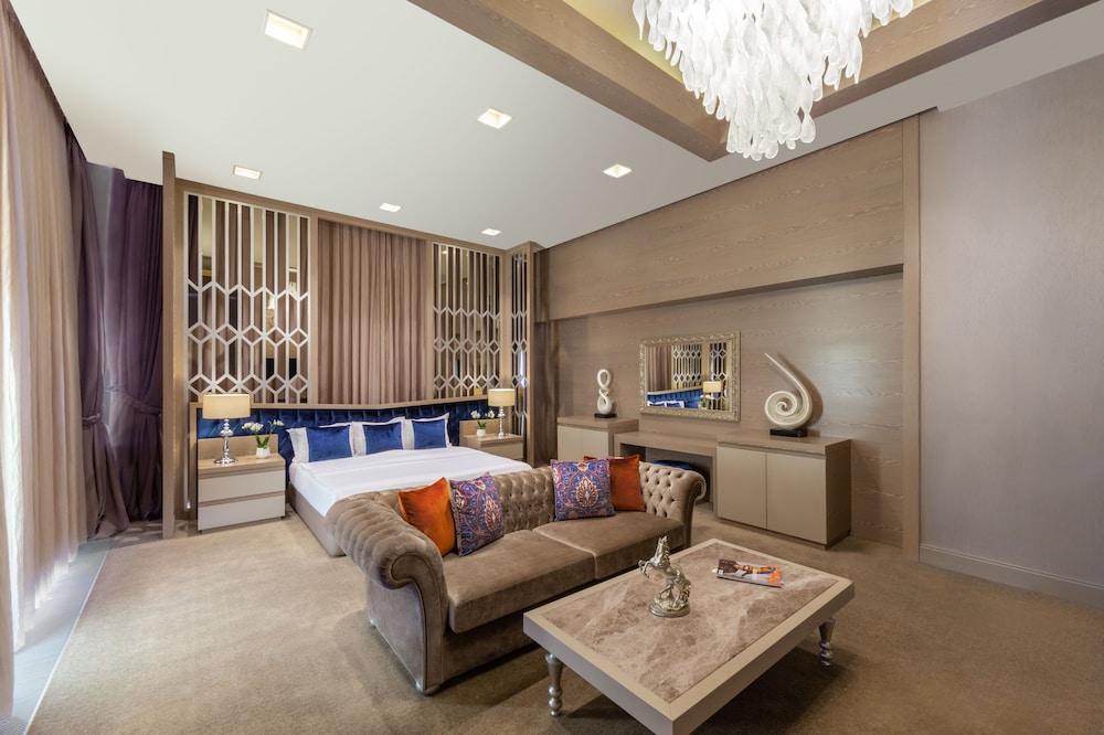 Qafqaz Tufandag Mountain Resort Hotel