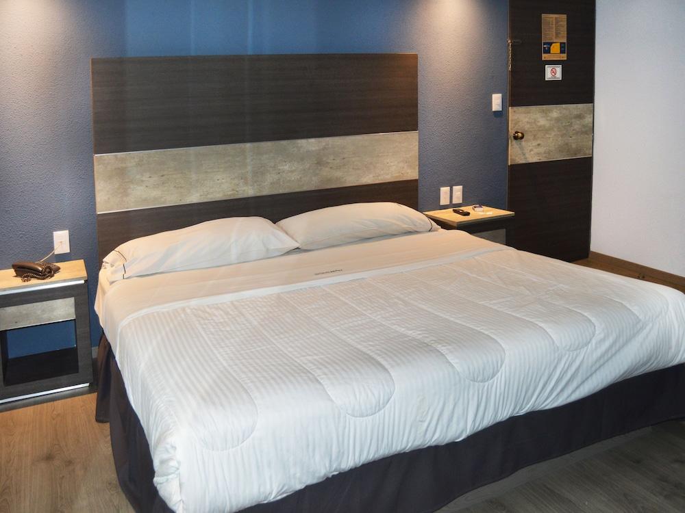 Hotel Seoul - In Mexico City