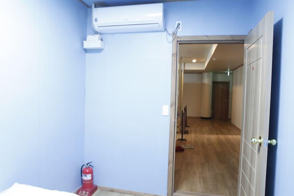 Baozen Guesthouse - Hostel