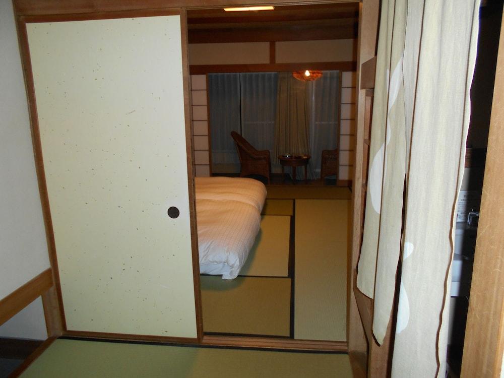 Breezbay Shuzenji Hotel
