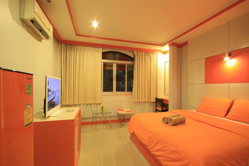 The Palm Delight Lodge