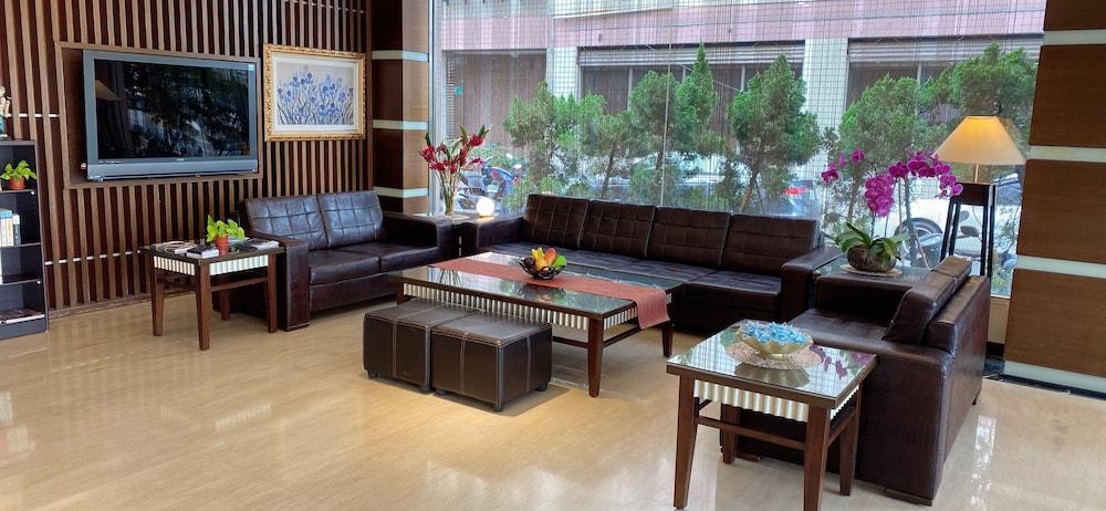 Young Soarlan Boutique Hotel