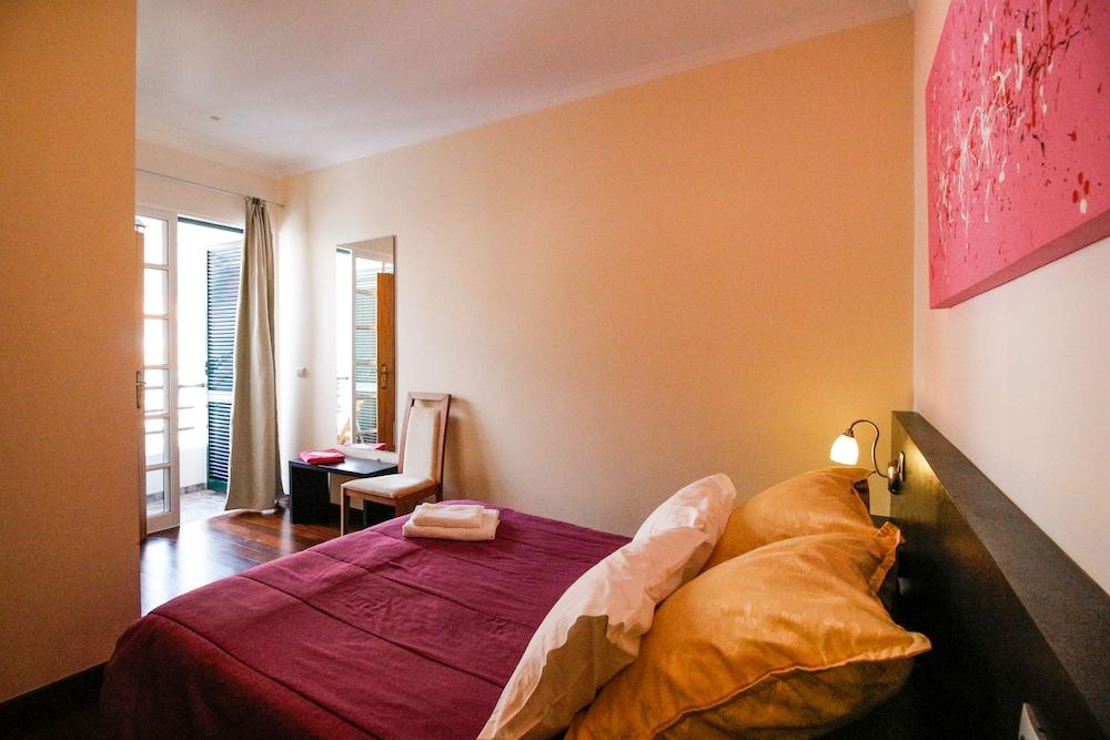 Casas da Avenida e do Pico