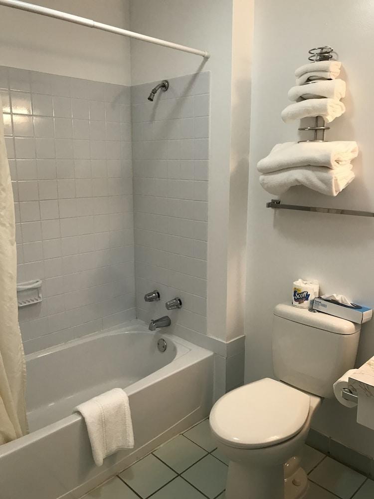 Grand Traverse Motel